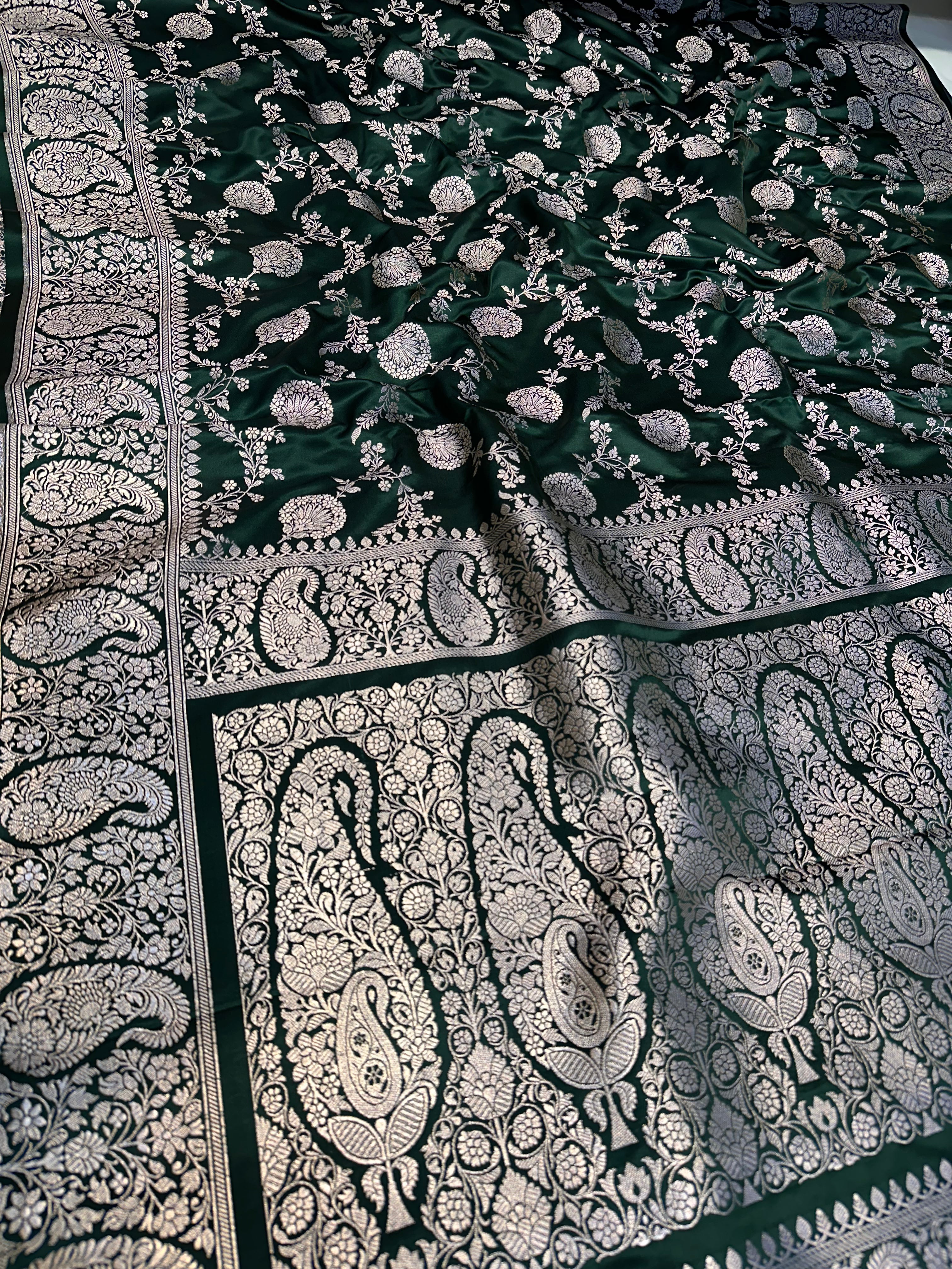 Pastel Grace Mashru Silk Banarasi Saree – Elegant Jaal Weave