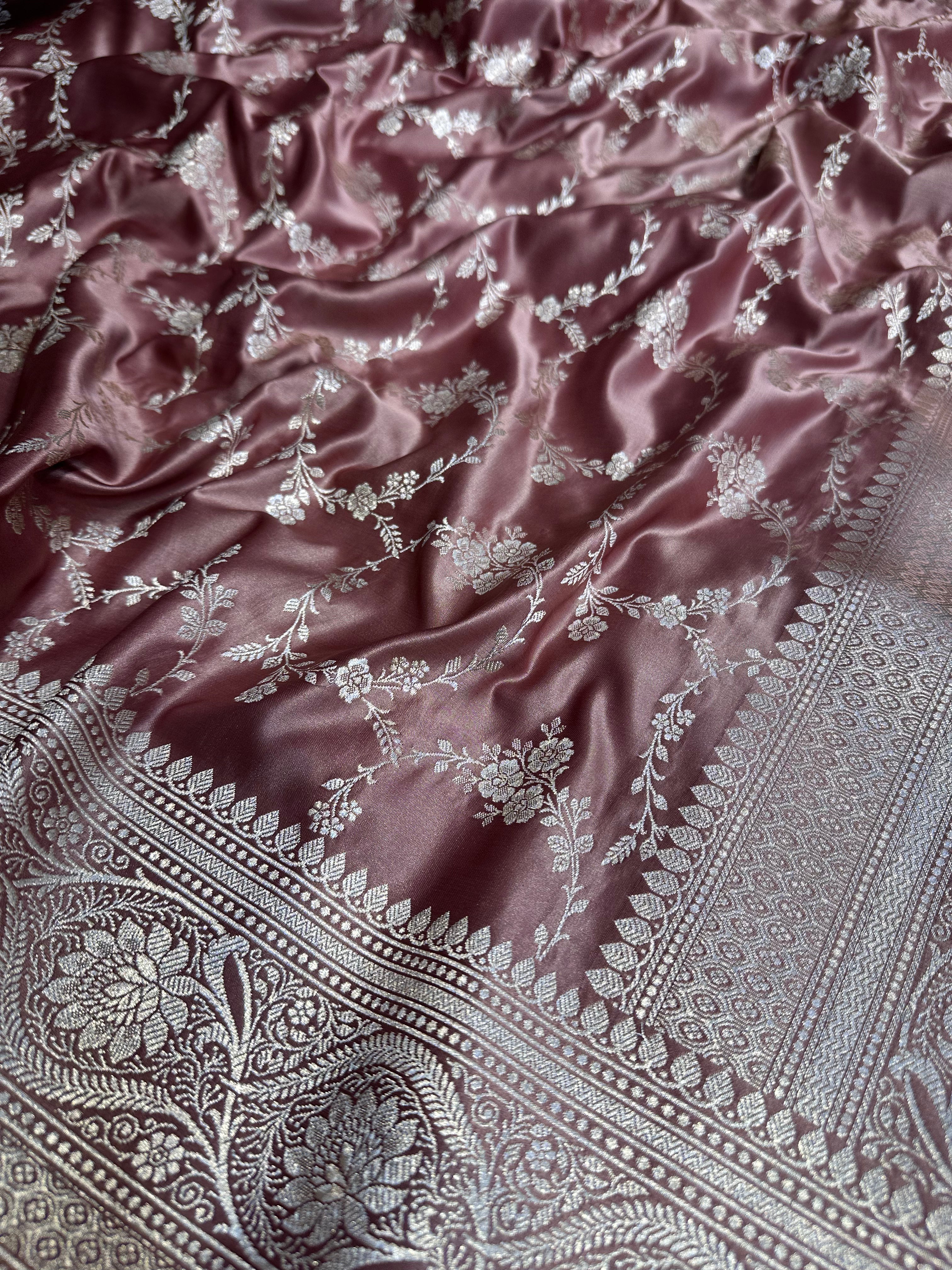 Pastel Grace Mashru Silk Banarasi Saree – Elegant Jaal Weave