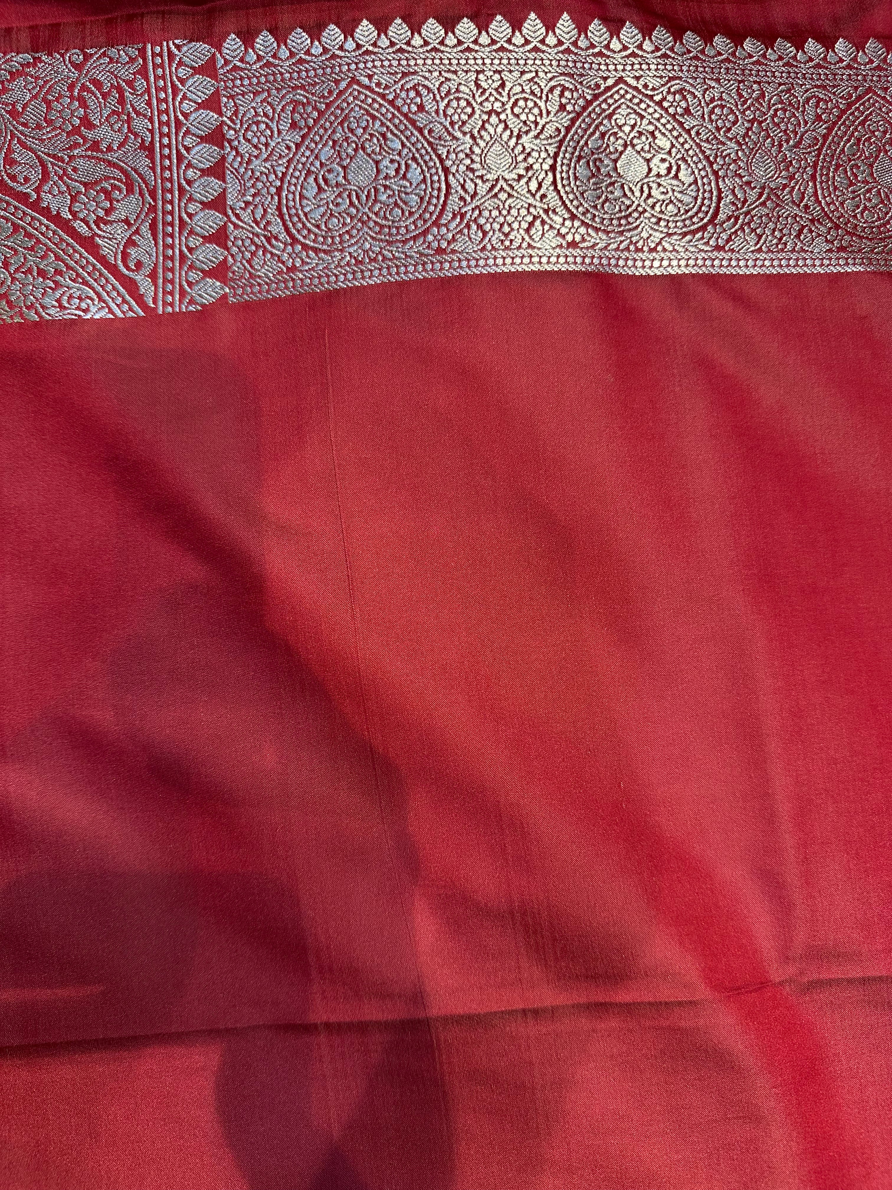 Classic Mashru Silk Banarasi Saree – Solid Elegance with Border