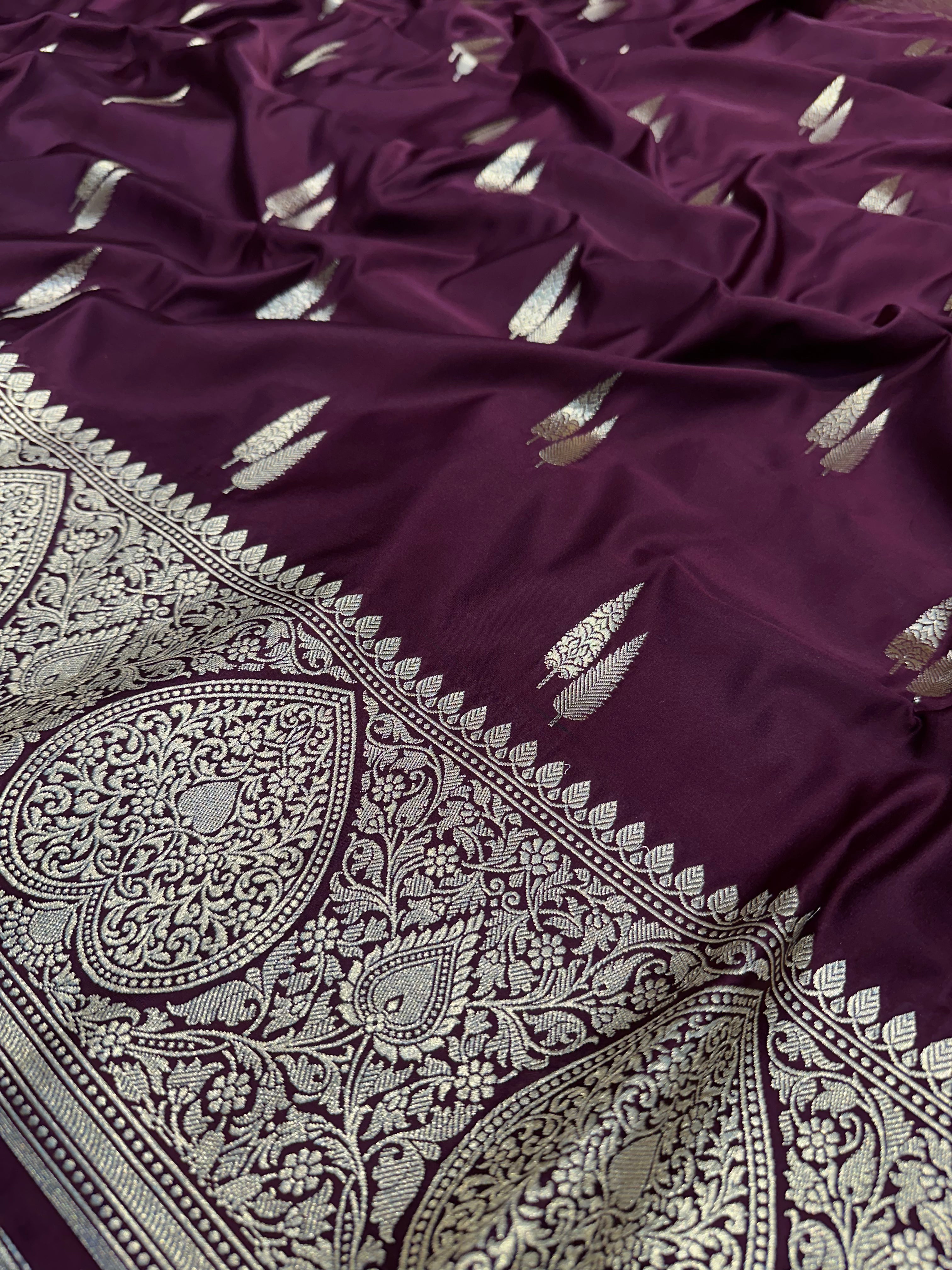 Classic Mashru Silk Banarasi Saree – Solid Elegance with Border